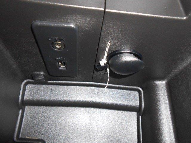 2010 Mercury Milan Unknown