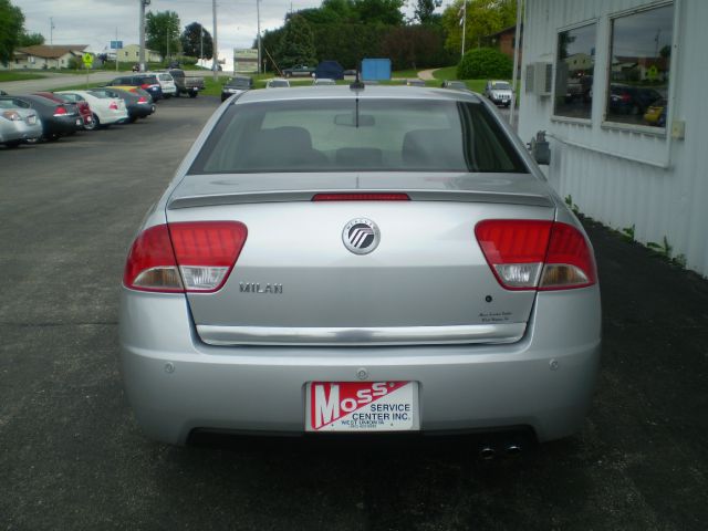 2011 Mercury Milan Unknown