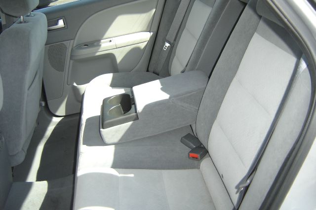 2005 Mercury Montego Coupe