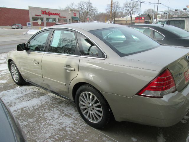 2005 Mercury Montego 4dr Sdn 750li Xdrive AWD Sedan