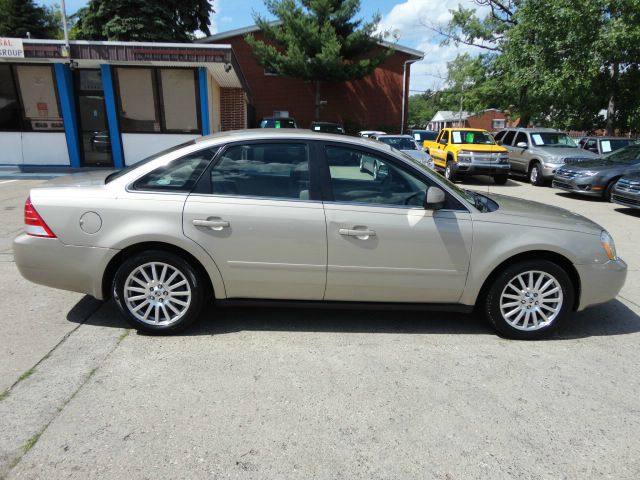 2005 Mercury Montego XLT XCAB