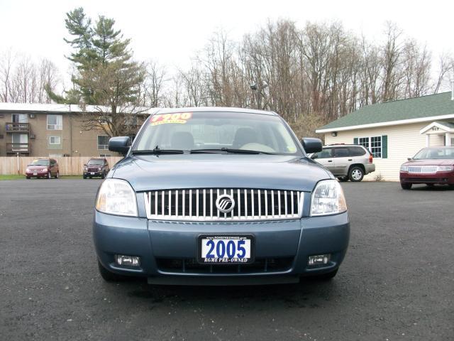 2005 Mercury Montego Coupe
