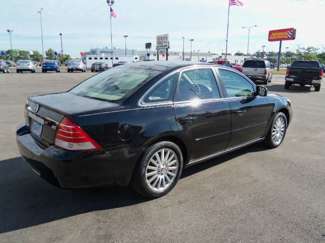 2005 Mercury Montego XLT XCAB