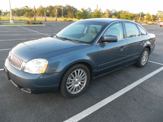 2005 Mercury Montego 4dr Sdn 750li Xdrive AWD Sedan