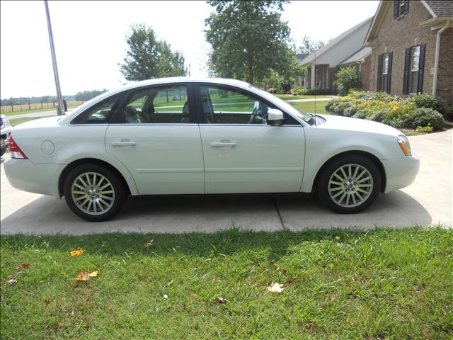 2005 Mercury Montego Unknown
