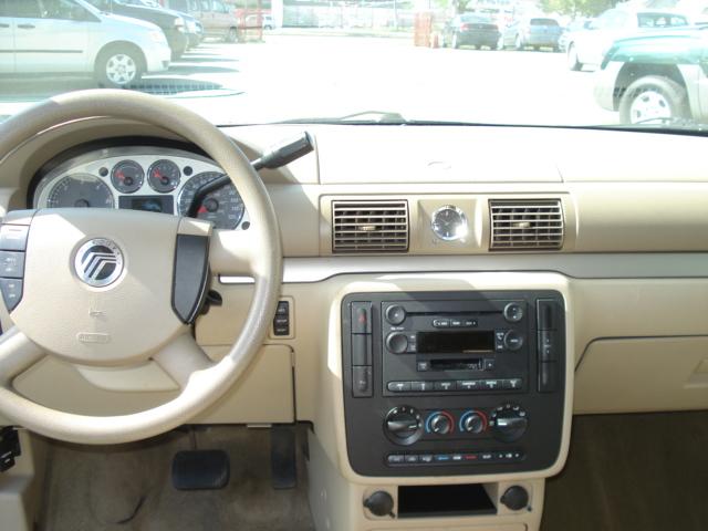 2004 Mercury Monterey Base