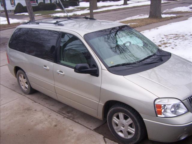 2004 Mercury Monterey XLE AWD Van