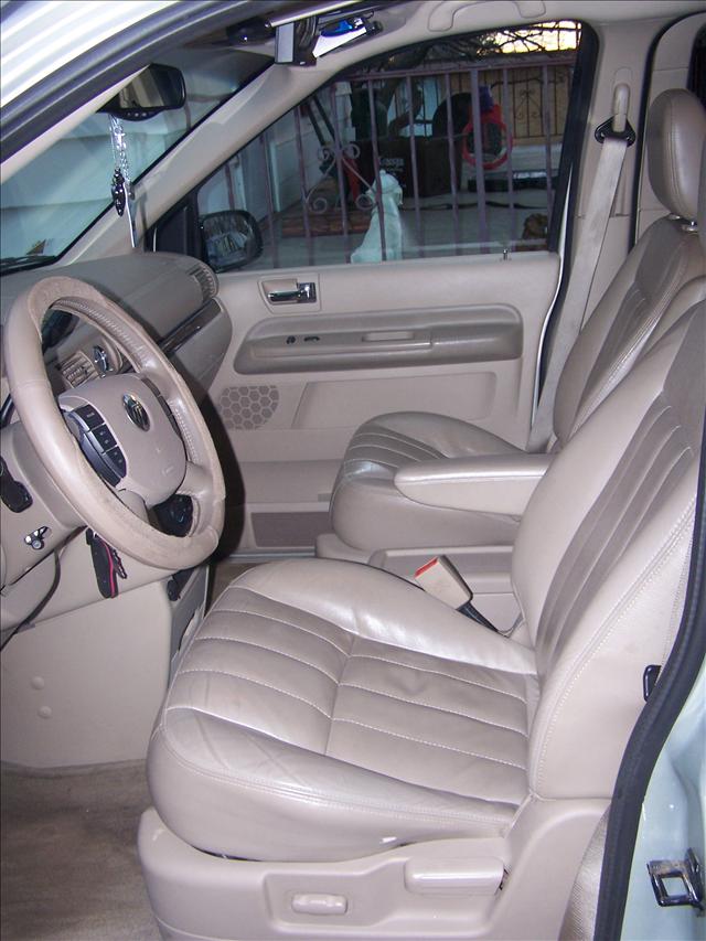 2004 Mercury Monterey XLE AWD Van