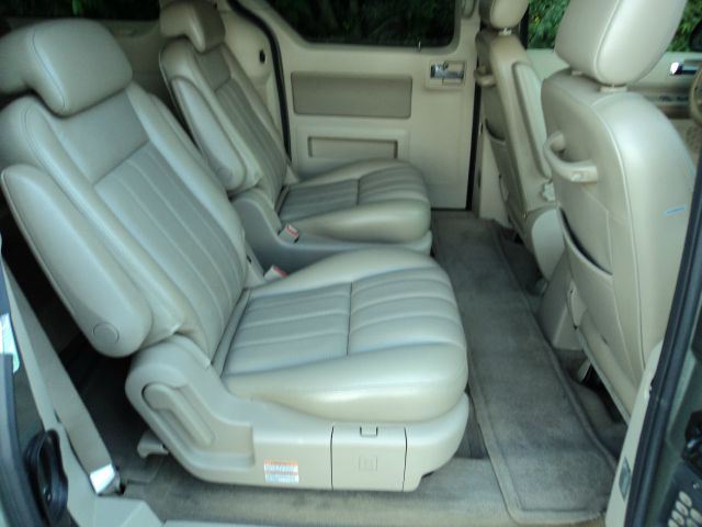 2004 Mercury Monterey Coupe