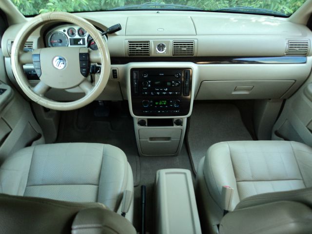2004 Mercury Monterey Coupe