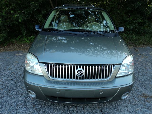 2004 Mercury Monterey Coupe