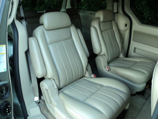 2004 Mercury Monterey Coupe