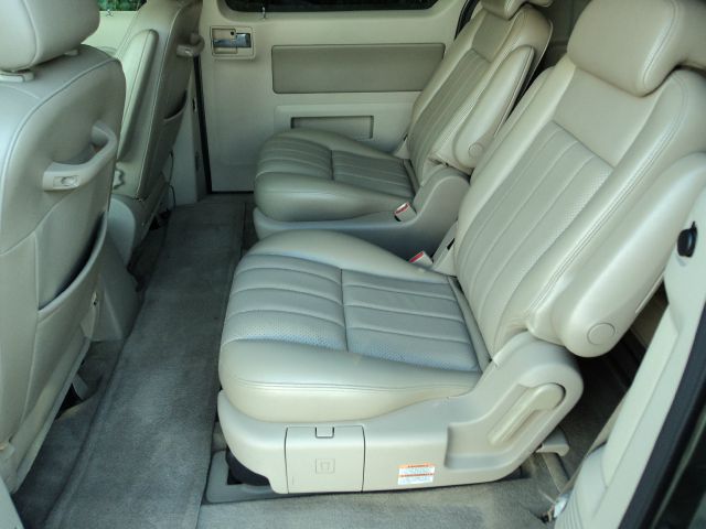 2004 Mercury Monterey Coupe