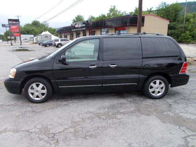 2004 Mercury Monterey LS Flex Fuel 4x4 This Is One Of Our Best Bargains