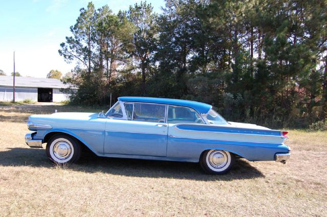 1957 Mercury Monterey 2 Dr. Hardtop Unknown