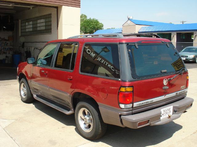 1997 Mercury Mountaineer EX - DUAL Power Doors