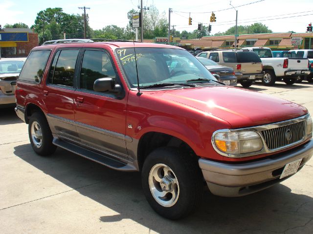 1997 Mercury Mountaineer EX - DUAL Power Doors
