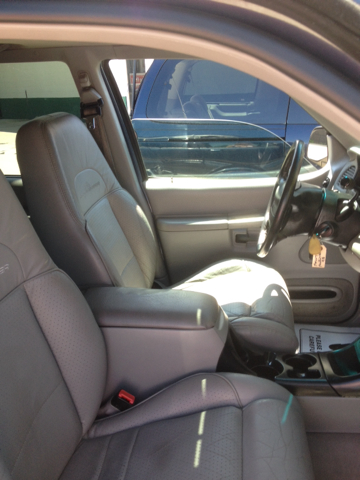 1998 Mercury Mountaineer EX - DUAL Power Doors
