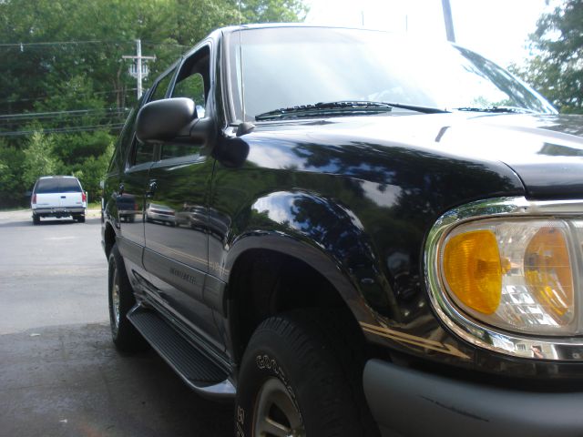 1998 Mercury Mountaineer EX - DUAL Power Doors