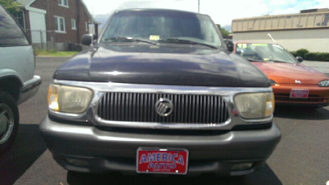 1998 Mercury Mountaineer Ram 3500 Diesel 2-WD