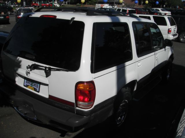 1998 Mercury Mountaineer Ram 3500 Diesel 2-WD