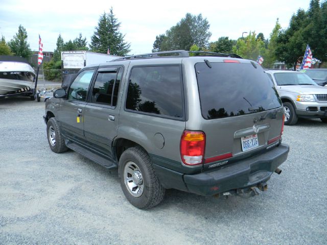1999 Mercury Mountaineer Ram 3500 Diesel 2-WD