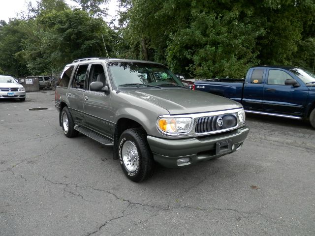 2000 Mercury Mountaineer EX - DUAL Power Doors