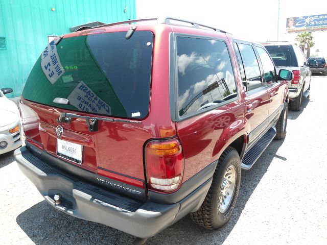 2000 Mercury Mountaineer Unknown