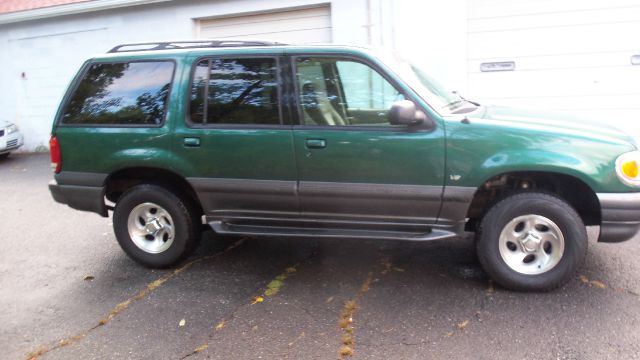2000 Mercury Mountaineer EX - DUAL Power Doors