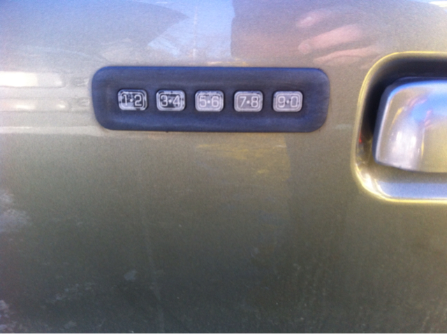 2000 Mercury Mountaineer EX - DUAL Power Doors