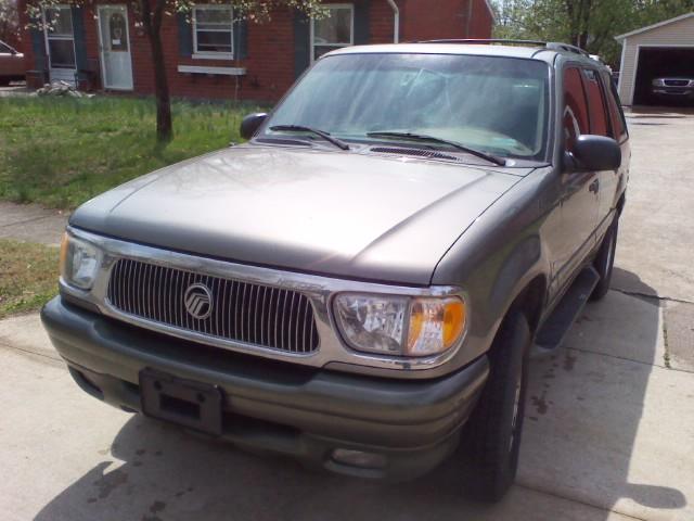 2000 Mercury Mountaineer Unknown