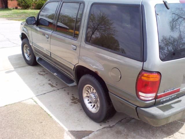 2000 Mercury Mountaineer Unknown