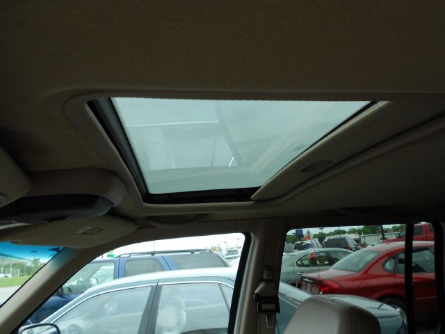 2000 Mercury Mountaineer EX - DUAL Power Doors