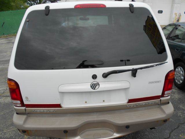 2000 Mercury Mountaineer EX - DUAL Power Doors