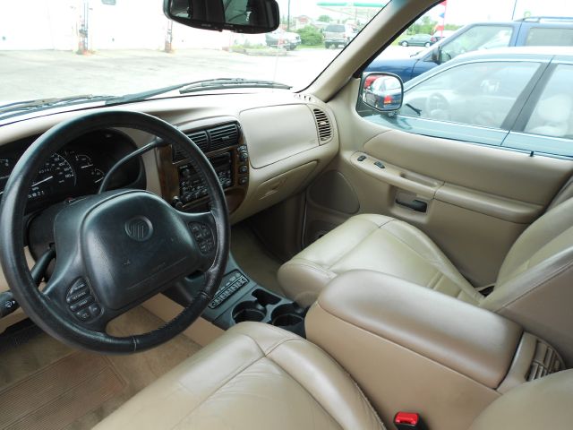 2000 Mercury Mountaineer EX - DUAL Power Doors