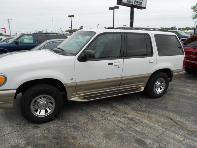 2000 Mercury Mountaineer EX - DUAL Power Doors