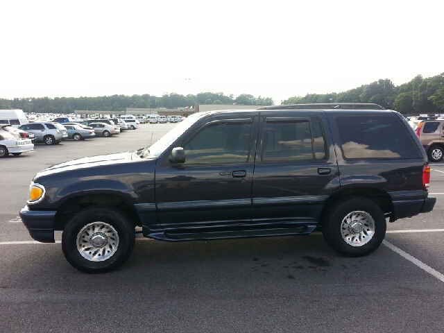 2000 Mercury Mountaineer 4wd