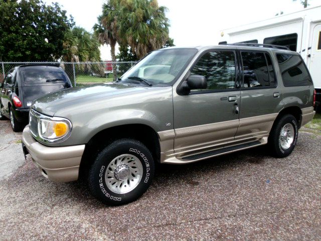 2000 Mercury Mountaineer EX - DUAL Power Doors
