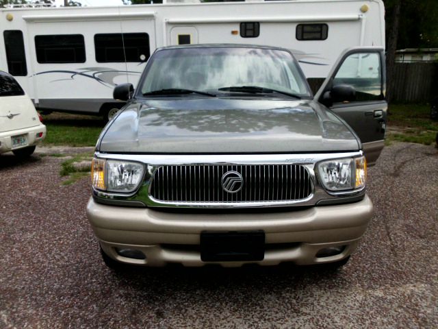 2000 Mercury Mountaineer EX - DUAL Power Doors
