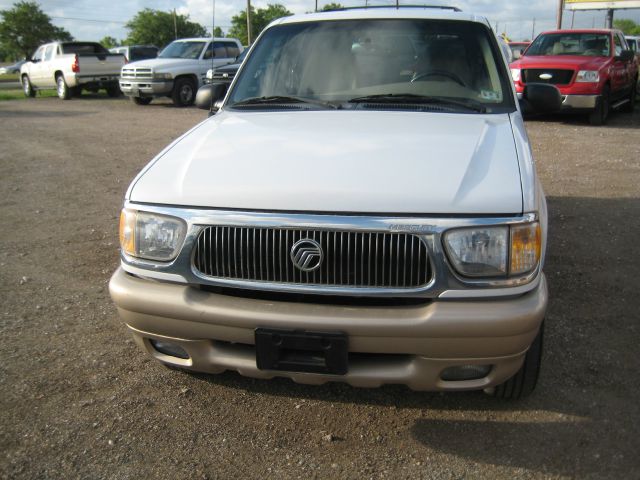 2001 Mercury Mountaineer WGN Manual (GS)