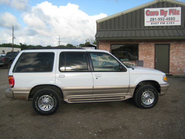 2001 Mercury Mountaineer WGN Manual (GS)