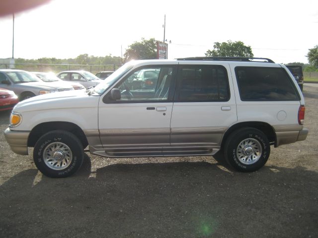 2001 Mercury Mountaineer WGN Manual (GS)