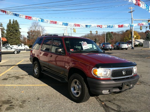 2001 Mercury Mountaineer EX - DUAL Power Doors