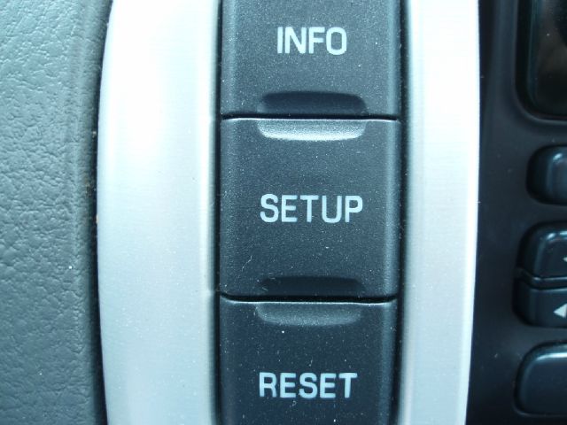 2002 Mercury Mountaineer EX - DUAL Power Doors