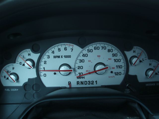 2002 Mercury Mountaineer EX - DUAL Power Doors