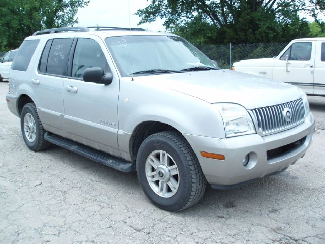 2002 Mercury Mountaineer EX - DUAL Power Doors