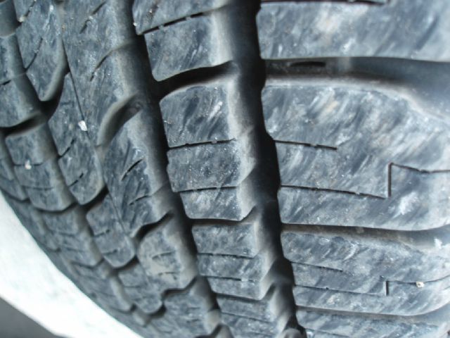 2002 Mercury Mountaineer EX - DUAL Power Doors