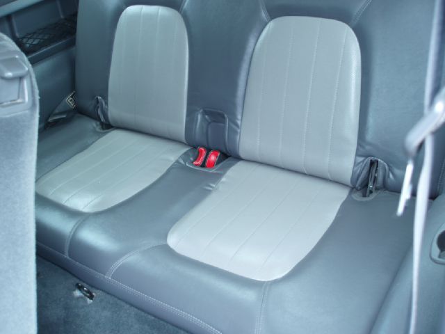 2002 Mercury Mountaineer EX - DUAL Power Doors