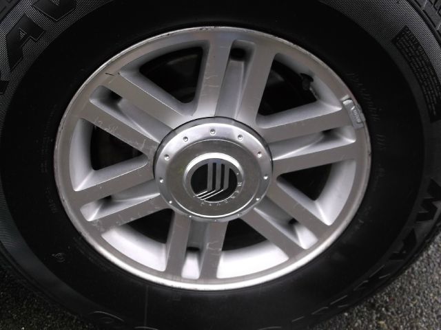 2002 Mercury Mountaineer EX - DUAL Power Doors