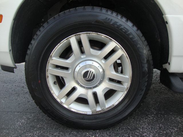 2002 Mercury Mountaineer EX - DUAL Power Doors